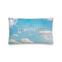 Cargar imagen en el visor de la galería, &#39;moments&#39; pillow
